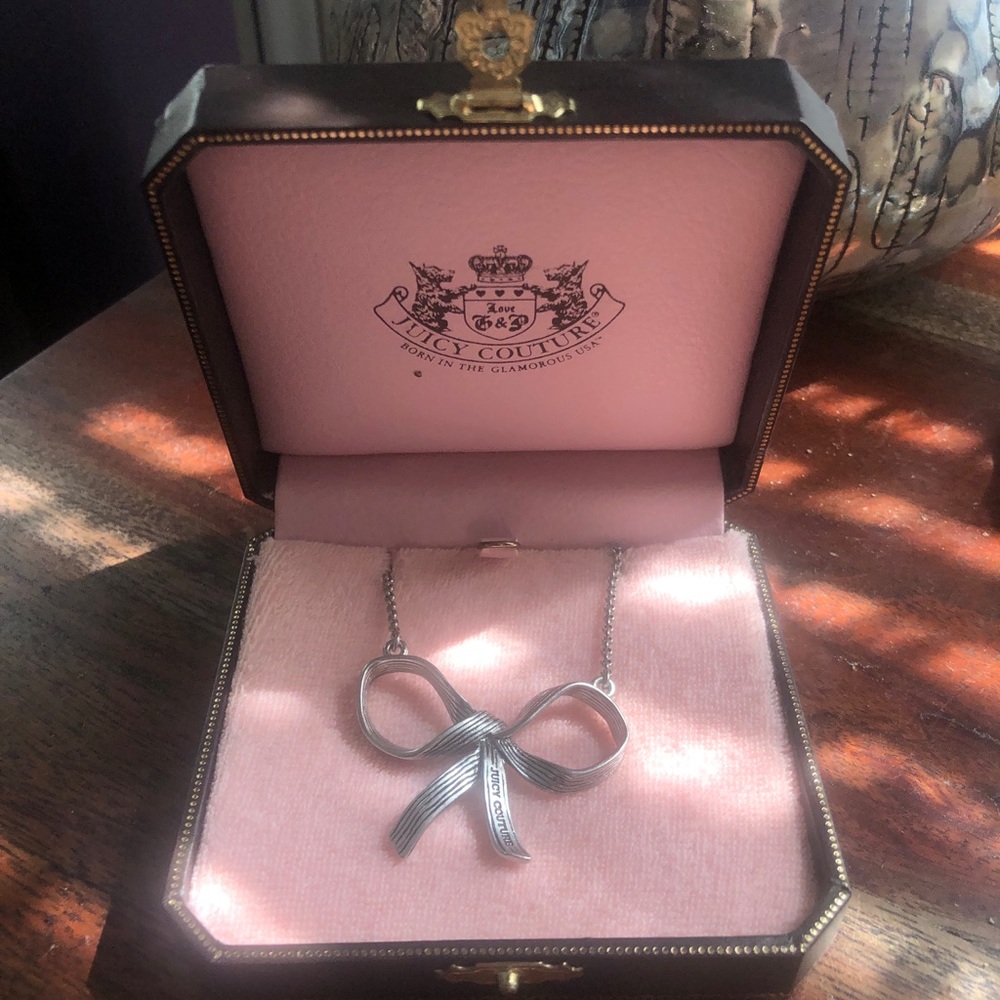 Juicy Couture Bow Adjustable Necklace Antique